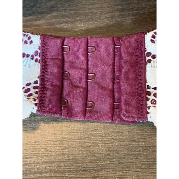 Torrid Microfiber & Lace Push-up Plunge Bra 40DD - Picture 10 of 10